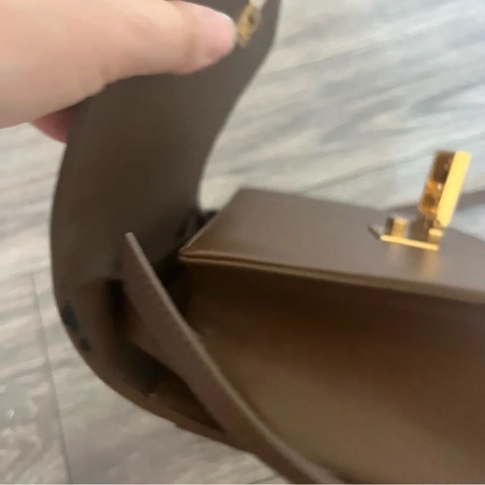 COPY - EMP.T LABEL
Cube Box NWOT - Picture 8 of 9